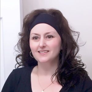 Meet your Posher, Angie